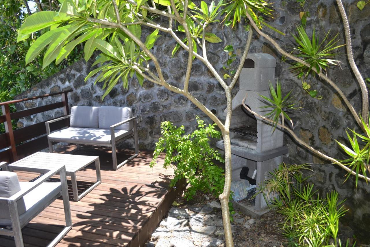 Villa Atypique Le Chat Perche De Grand Anse Petite Île Dış mekan fotoğraf